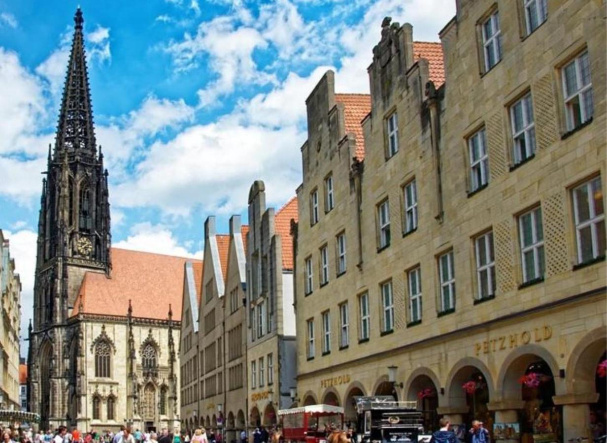 Schickes, Stilvolles Und Helles Apartment In Muenster Екстериор снимка